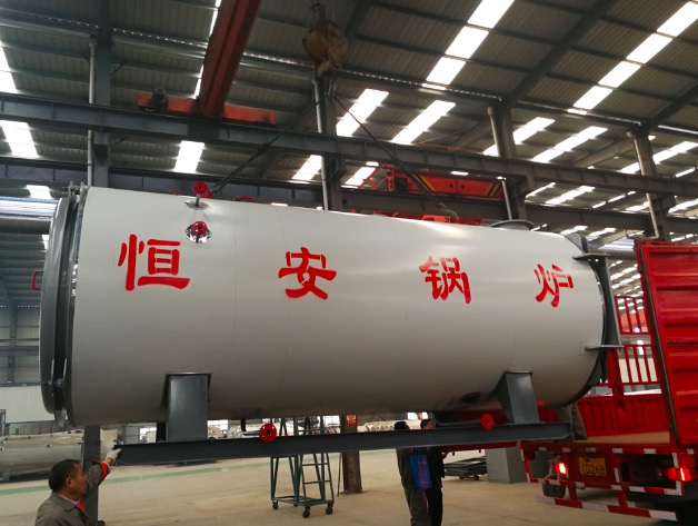 四噸燃?xì)庹羝仩t發(fā)往河南洛陽(yáng)